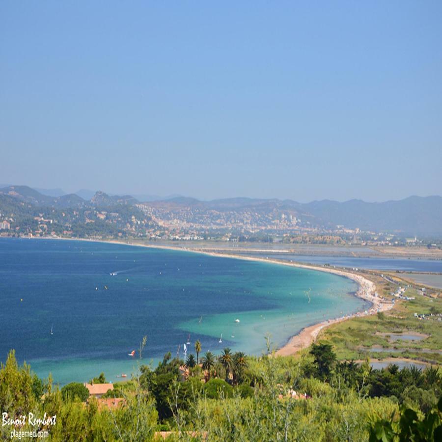 L'oustau De Hyeres-vue Sur Les Iles Hyères